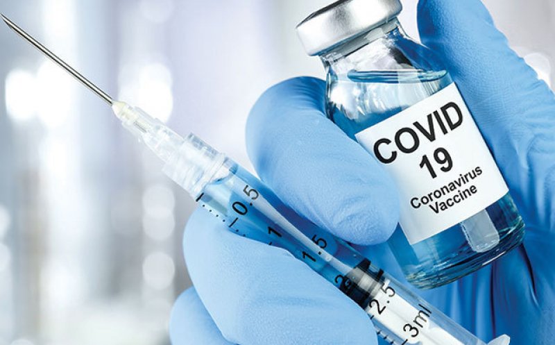 Sunt vaccinat împotriva Covid, dar am intrat în contact direct cu o persoană infectată. Intru sau nu în carantină?
