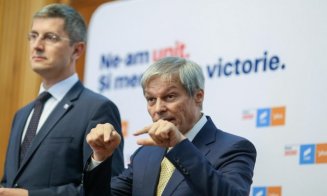 Cioloș, victorios în fața lui Barna la primul vot pentru șefia USR PLUS. Ce spun experții clujeni despre turul doi și relația cu PNL