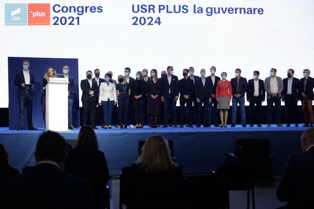Ce spun Dan Barna și Dacian Cioloș despre riscul ruperii USR PLUS