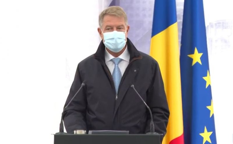 Iohannis: Eu zic că masca trebuie purtată tot timpul până când se vaccinează destui