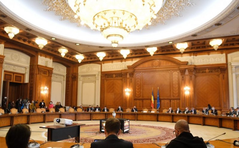 PSD şi PNL resping împreună candidaţii propuşi de Cioloș pentru ministere. USR: „Avem o nouă majoritate USL în Parlamentul României”