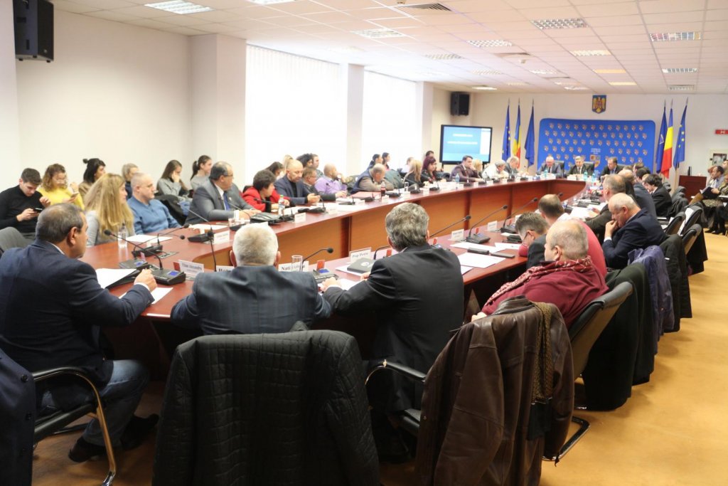 Nou sistem de conferință modern la Consiliul Județean Cluj. Va costa aproape un milion de lei