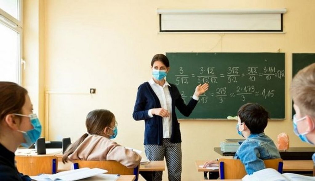 LISTA cu gradul de vaccinare în fiecare școală și grădiniță din Cluj. Câte au ajuns la 100%