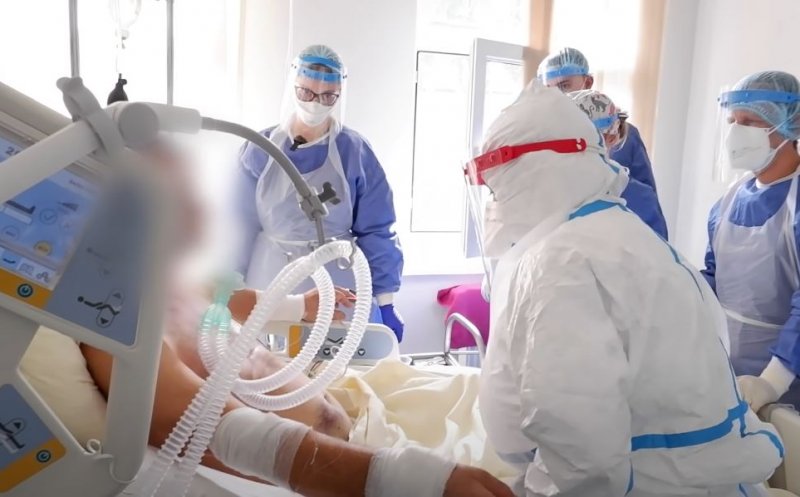 Vizită pe o secție ATI COVID din Cluj-Napoca. Imagini cu puternic impact emoțional!