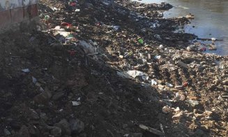 Construcție ilegală pe malul Someșului. Primăria Florești amenință cu demolarea