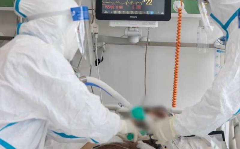 Sfâșietor! Ultima convorbire telefonică a unui pacient cu COVID înainte de a muri. Medic: "A fost ultimul apel. A mai trăit câteva minute"