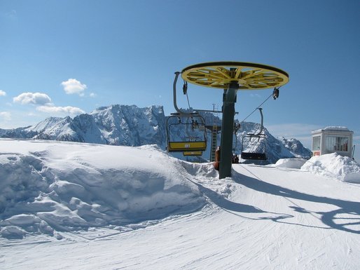 Lockdown total în Austria. Vacanțele a sute de români, anulate