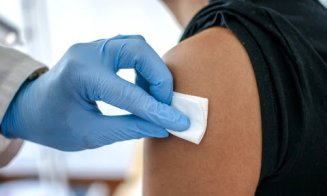 Pfizer se laudă cu rezultatele vaccinului la adolescenți: Două doze, eficacitate de 100%