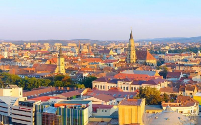 Cluj-Napoca a ieșit din "zona roșie"! Incidența COVID a coborât sub 3 la mie