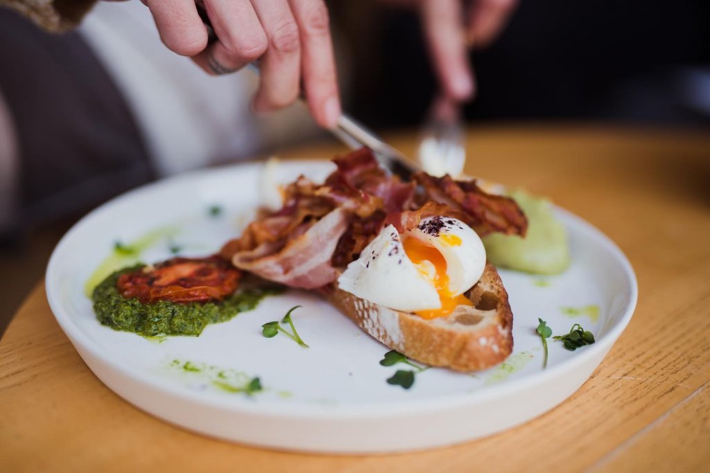 Poftă de răsfăț? 3 locuri inedite unde poți servi un brunch delicios la Cluj