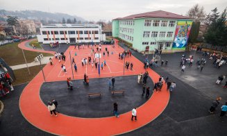 1331 de elevi din Cluj-Napoca se bucură de cele 11 milioane de euro din fonduri UE, investiţi de municipalitate în educaţie