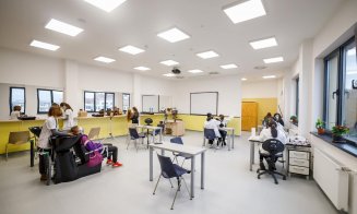 1331 de elevi din Cluj-Napoca se bucură de cele 11 milioane de euro din fonduri UE, investiţi de municipalitate în educaţie