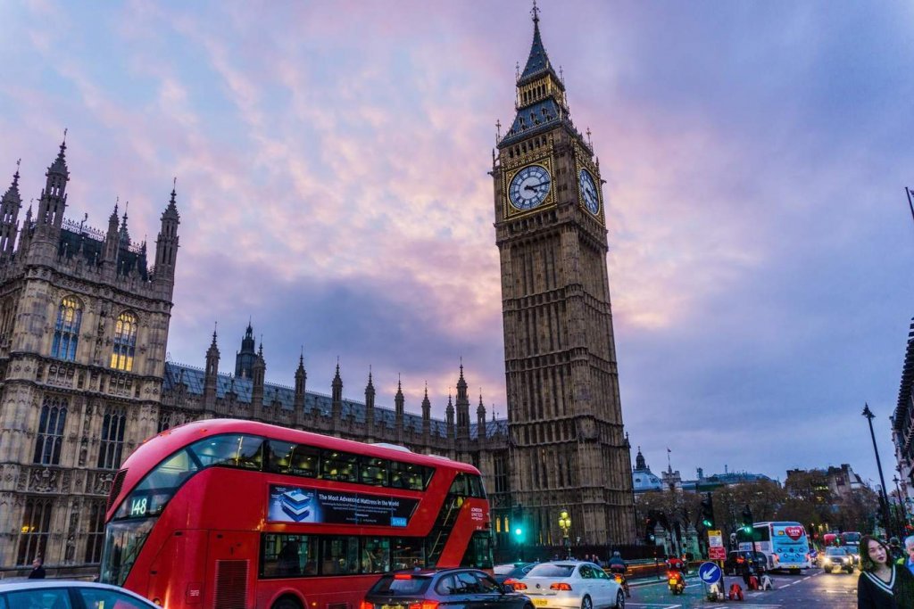 Marea Britanie înăsprește regulile. Test PCR pentru intrarea în UK, inclusiv vaccinații