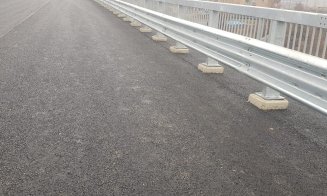Luni se redeschide circulația pe podul peste Arieș din Turda / Autoritățile se laudă că au terminat înainte de termen