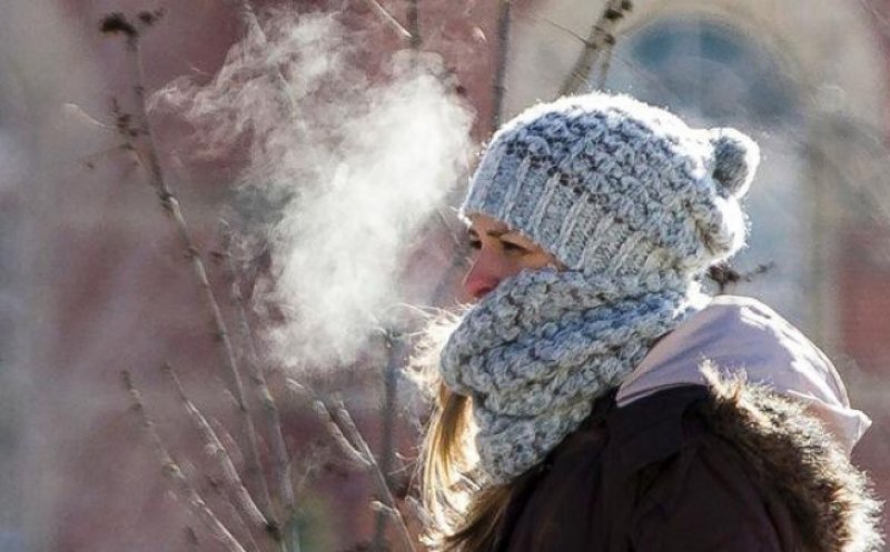 Meteorologii anunță zile cu ger, ninsori și vânt puternic în mare parte din țară
