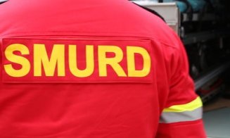 ACCIDENT în Cluj: A intervenit descarcerarea pentru o şoferiţă care a ieşit cu maşina în decor
