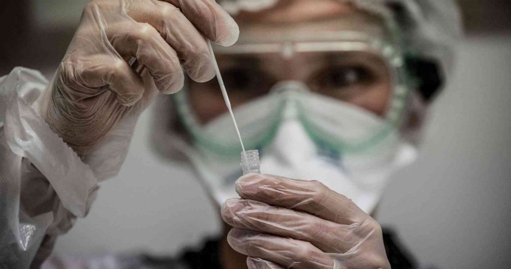 Noua LISTĂ a laboratoarelor din Cluj acreditate pentru testare COVID