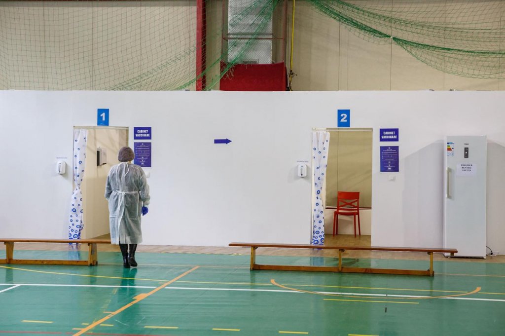 Cum stă Clujul cu vaccinarea. Bucureștiul merge spre 70%