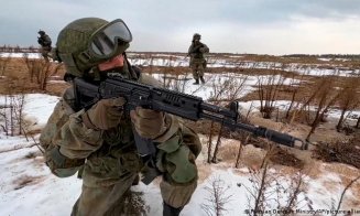 Armata rusă are ordin de la Putin să intre în Donețk și Lugansk pentru „menținerea păcii”