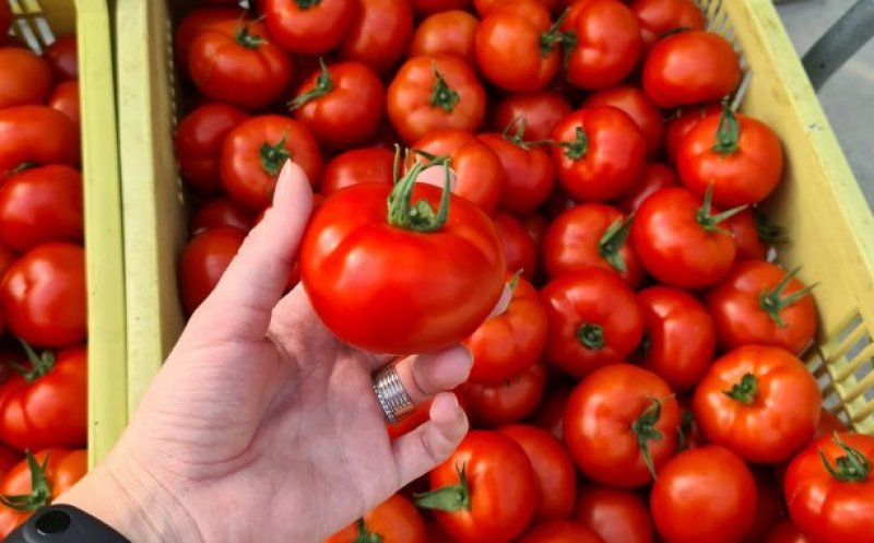 Criza facturilor la energie va aduce prețuri aberante la legume: 30 de lei un kilogram de roșii