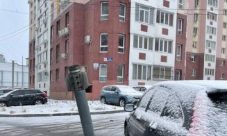 Mesagerii morții! Rachete rusești, rămase neexplodate, înfipte în mijlocul străzii în Harkov