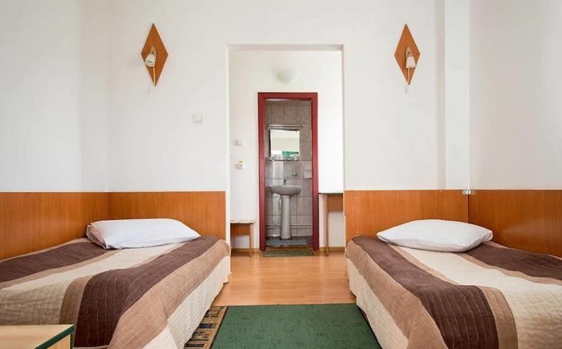 Solidaritatea clujenilor cu Ucraina continuă. Un hotel din oraș va găzdui refugiați din țara răvășită de război