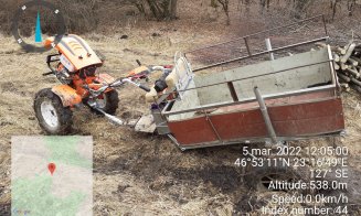 Accident de muncă în Cluj: Un bărbat și-a prins piciorul într-un utilaj agricol. A fost transportat la spital