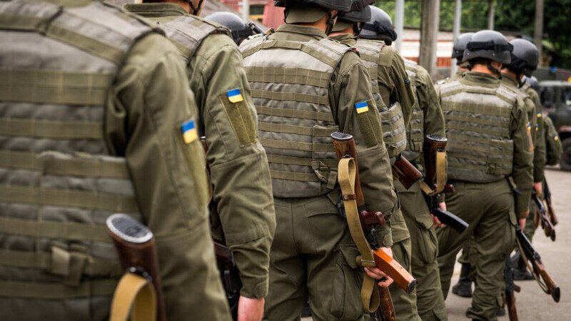 Ordin de la Zelenski: militarii plecați în misiuni să revină în țară/ Ce sume le-a promis celor care intră în luptă