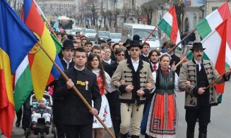 15 Martie, Ziua Maghiarilor de Pretutindeni. Procesiune în centrul Clujului