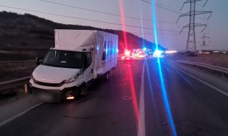 ACCIDENT pe centura Vâlcele-Apahida. Impact între un autotren, o autoutilitară și un autoturism, cu 2 victime spitalizate