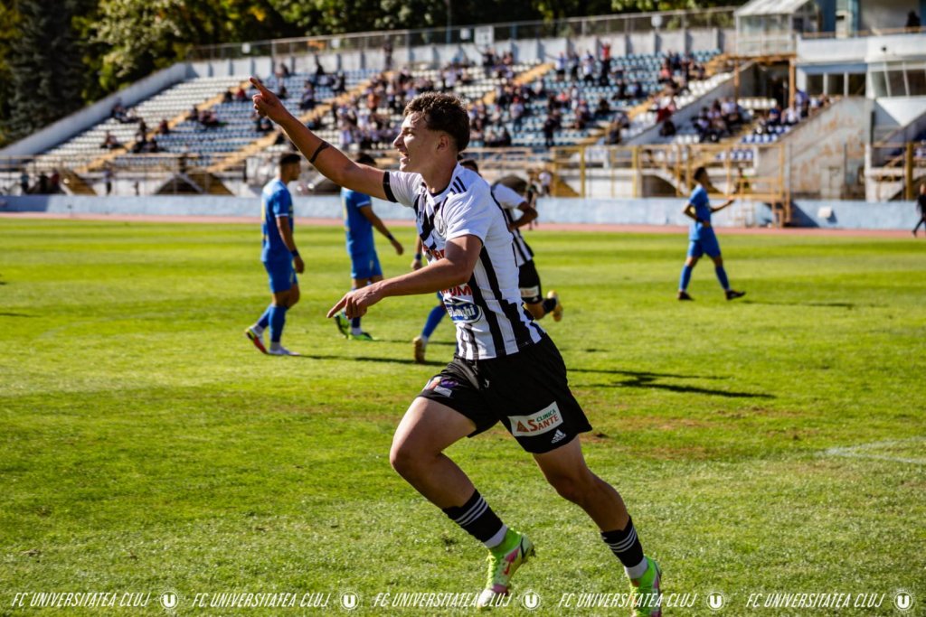 După calificarea la Europeanul U19, Albert Hofman e cu gândul la Liga 1: “Mi-am îndeplinit un obiectiv, dar mai rămâne unul, să promovez cu “U” Cluj”