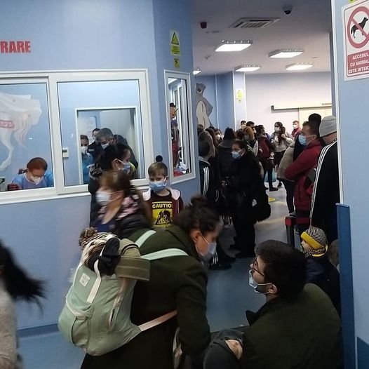 Val de viroze la copii. "Am scăpat de restricții. Oare ce să fie?"