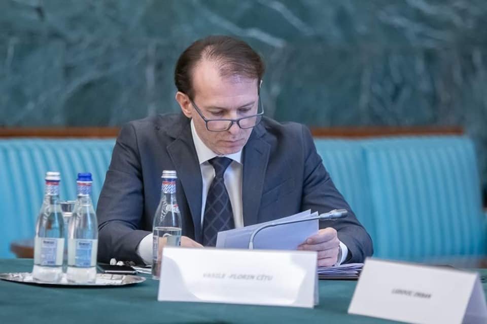 Florin Cîțu, așteaptat de PNL la întoarcerea din SUA cu o cerere de DEMISIE de la șefia partidului