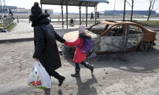 Peste 3.000 de persoane au fost evacuate din Mariupol, anunță Volodimir Zelenski
