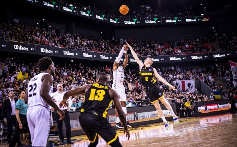 U-BT, infrângere categorică în deplasarea din Germania. Calificarea în Final Four se va decide la Cluj