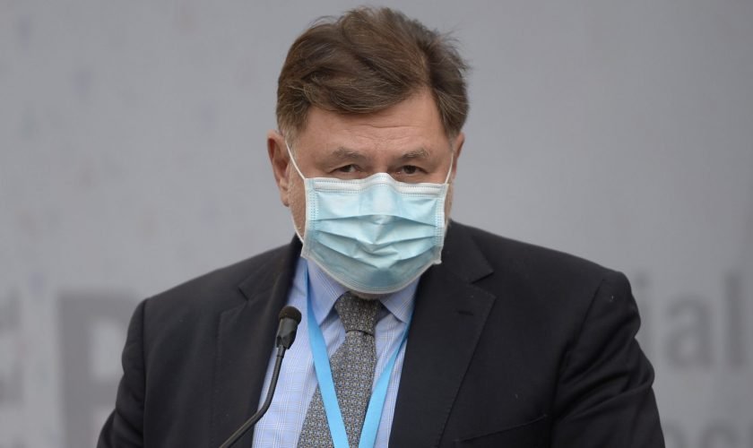 Pandemia de COVID. Rafila dă asigurări: Situaţia din China nu are legătură cea din Europa
