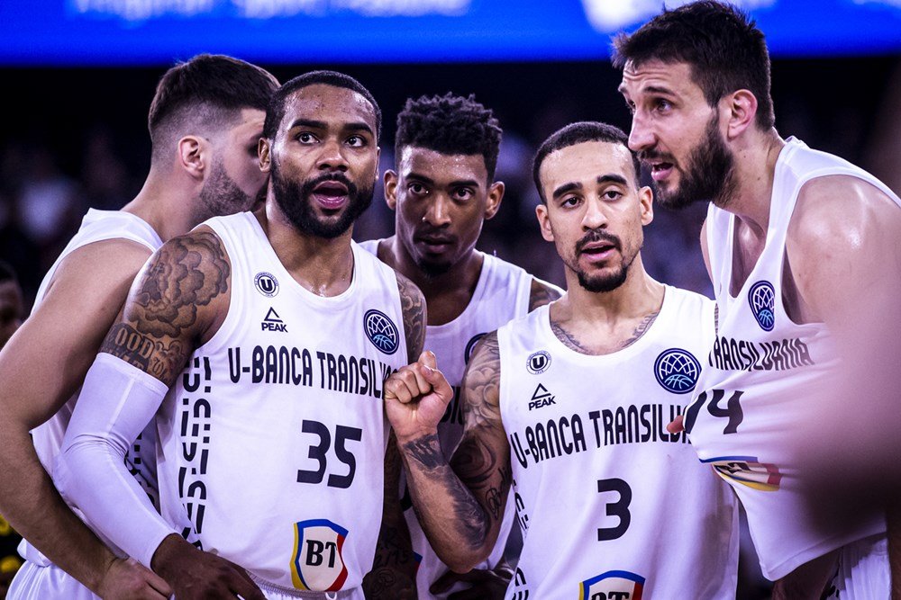 Trei baschetbaliști de la U-BT Cluj-Napoca, favoriți la un loc în echipa sezonului din Basketball Champions League