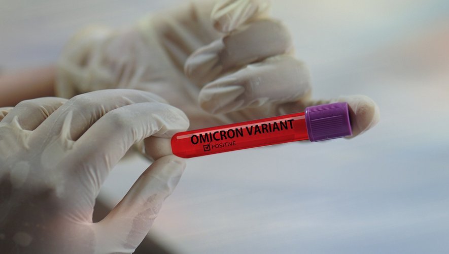 Noile subvariante Omicron pot păcăli imunitatea dată de boală, dar mai puțin pe cea a persoanelor vaccinate - studiu