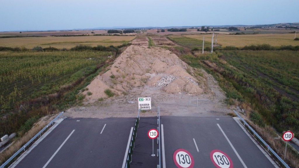 Autostrada Transilvania: „17 luni pierdute pe A3 Biharia-Chiribiș. NU e trucaj, așa arată capătul de vest”