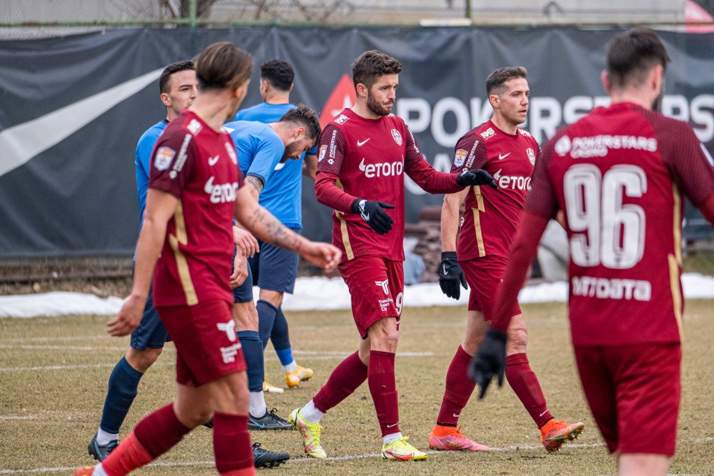 Doi fotbaliști ai CFR-ului, pe lista Rapidului. Ce jucători sunt doriți în Giulești