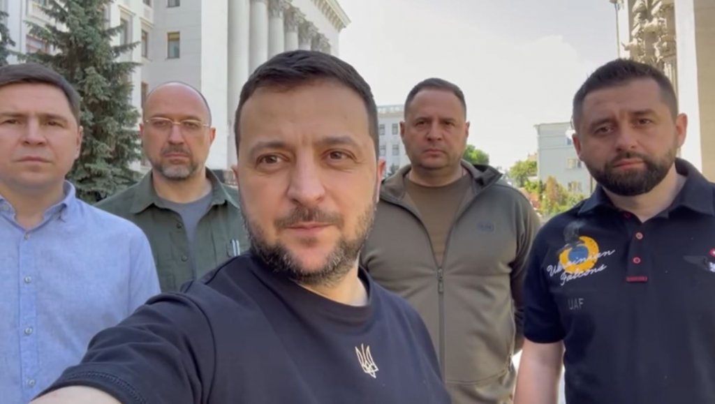 Zelenski, mesaj din centrul Kievului, la 100 de zile de la invazia rusă: "Victoria va fi a noastră!"