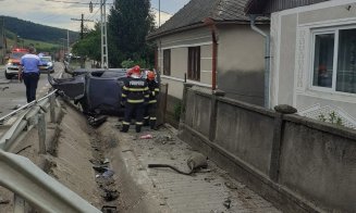 Accident grav la Cluj. O victimă este inconștientă/ A fost solicitat elicopterul SMURD
