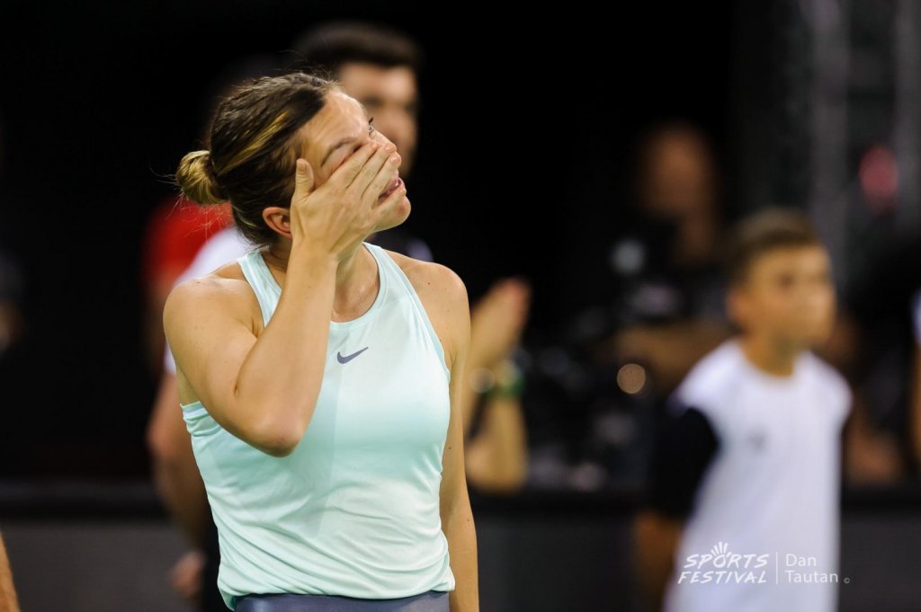 Finala românească rămâne un vis în Anglia. Halep și Cîrstea au fost eliminate în semifinale