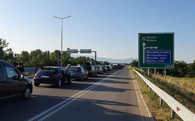 Alerte MAE pentru românii care merg în vacanță în Bulgaria, Grecia și Turcia
