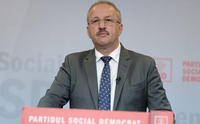 Vasile Dîncu trimite „săgeți” către colegii din Guvern, pe tema preţului la combustibil: „Mi se pare o aberaţie”