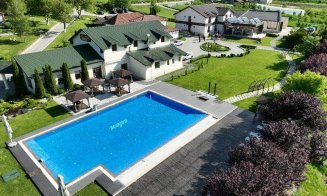 "Comoara ascunsă din natură", la o oră jumătate de Cluj-Napoca. Băi cu ape termale din anii '60 renovate