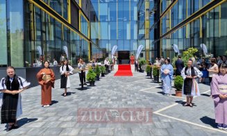 Inovația și arta și-au dat mâna la Sibiu: Noul Centru NTT DATA, inaugurat în cadrul ceremoniei de deschidere a Festivalului Internațional de Teatru