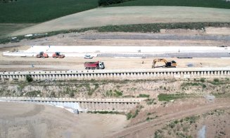 Autostrada A10 Sebeș-Turda: Grecii de la Aktor încă lucrează la alunecarea de teren de la Oiejdea de pe lotul 2