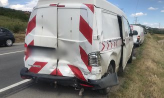 Trei autoutilitare, accident în lanț pe centura Apahida