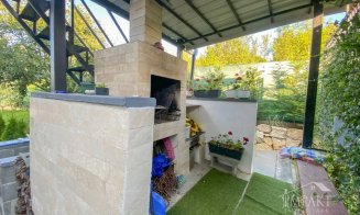 Ce vilă poți să îți cumperi cu 360.000 în comuna bunicii lui Mircea Bravo